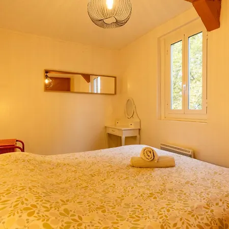 Cocon' Au Calme, Proche Centre, Wifi Aire-sur-lʼAdour